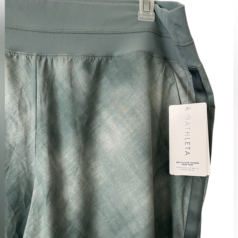 Athleta “Nolita” Slim Tapered Crop Pant-Size 22 - Picture 3 of 7